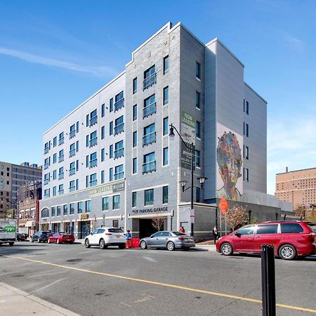 Rhythm & Blues Free Park 2Bd-2Bth Near Ewr-Penn-Prudential Apartment Newark Exterior foto